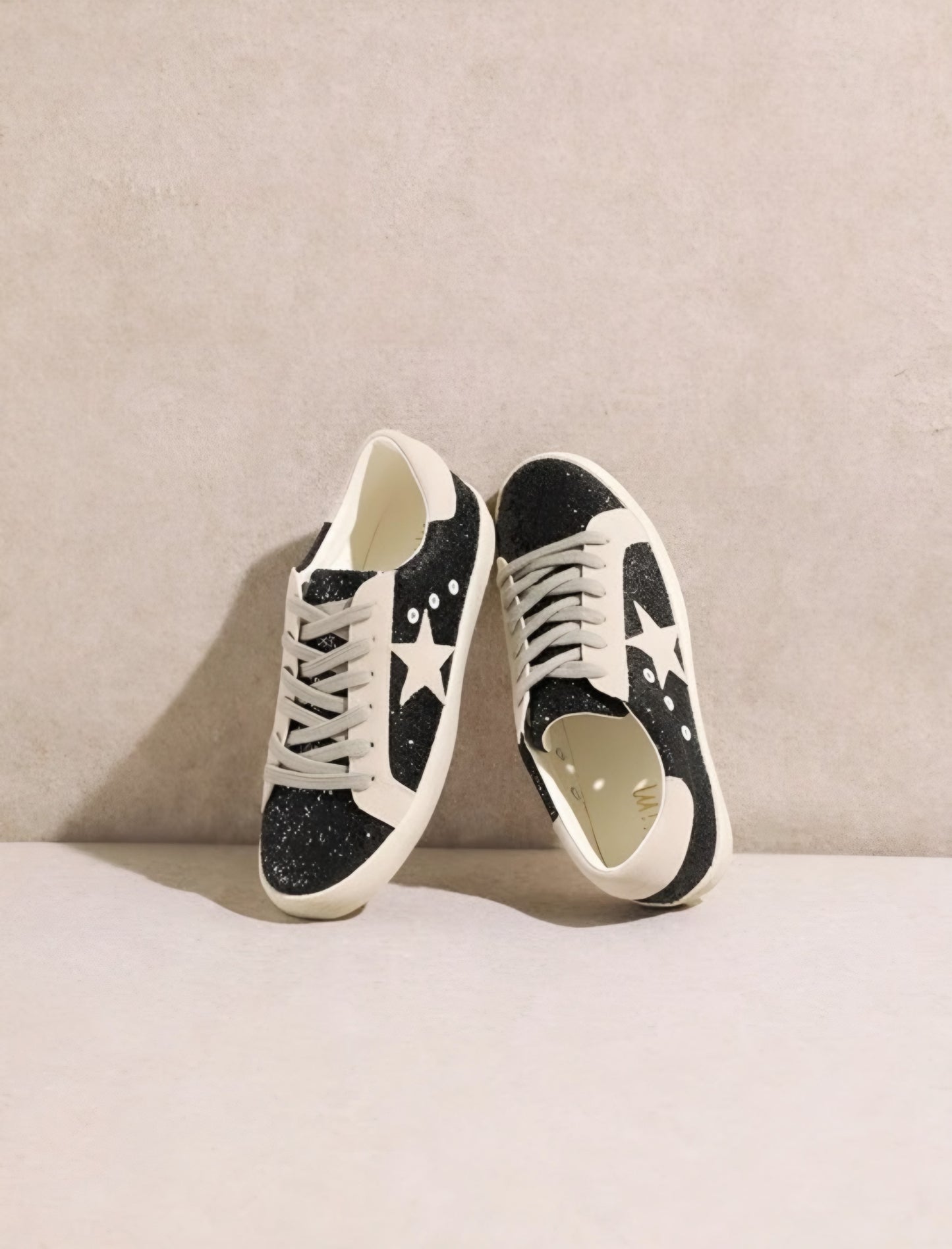 Black Star Light Glitter Sneakers