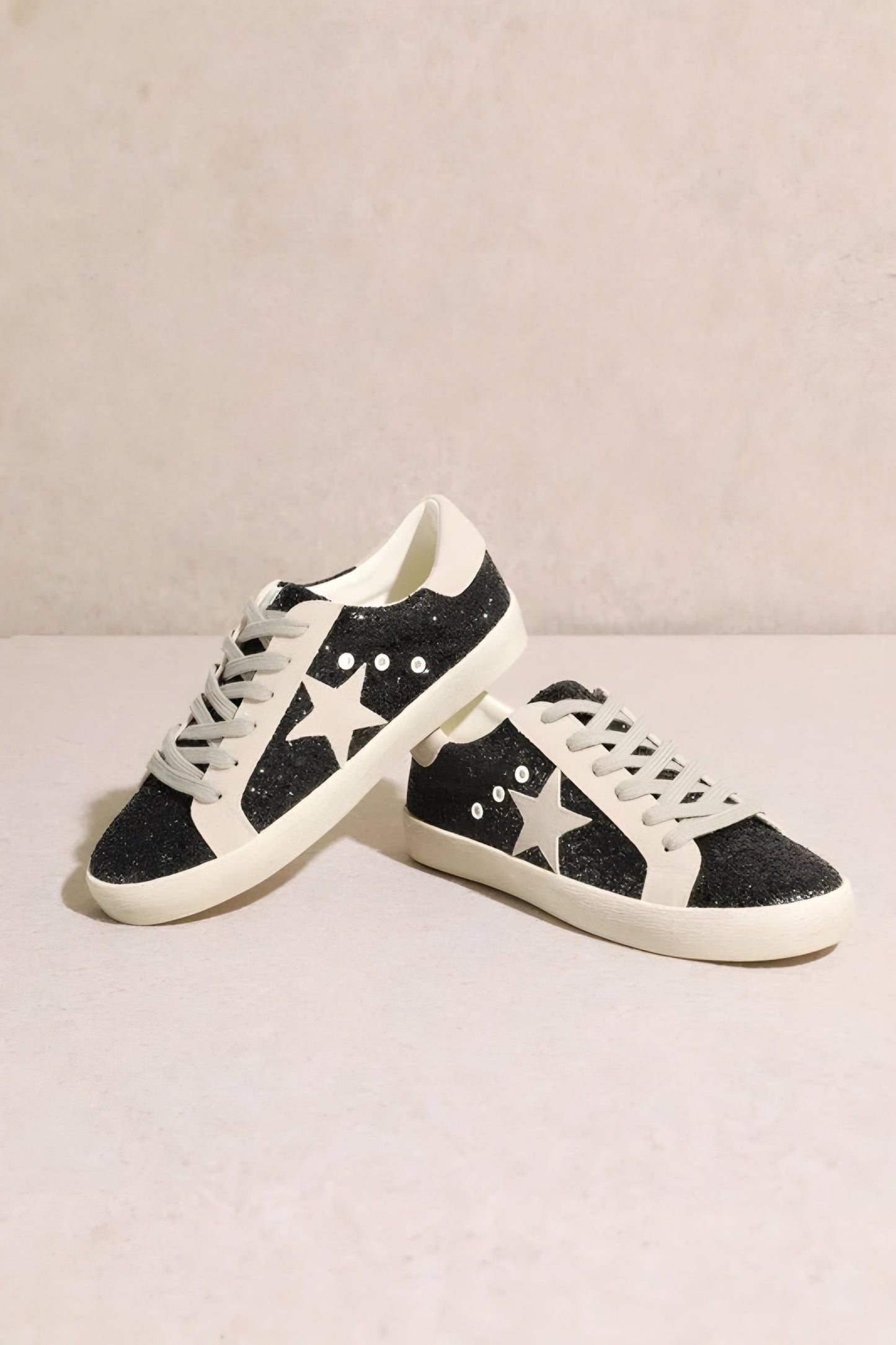 Black Star Light Glitter Sneakers